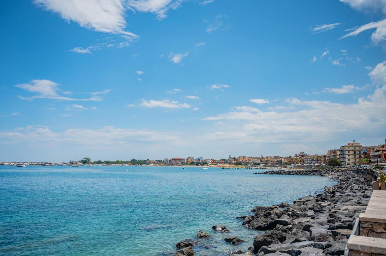 Bed and Breakfast Naxos Marina Bay Giardini Naxos Esterno foto