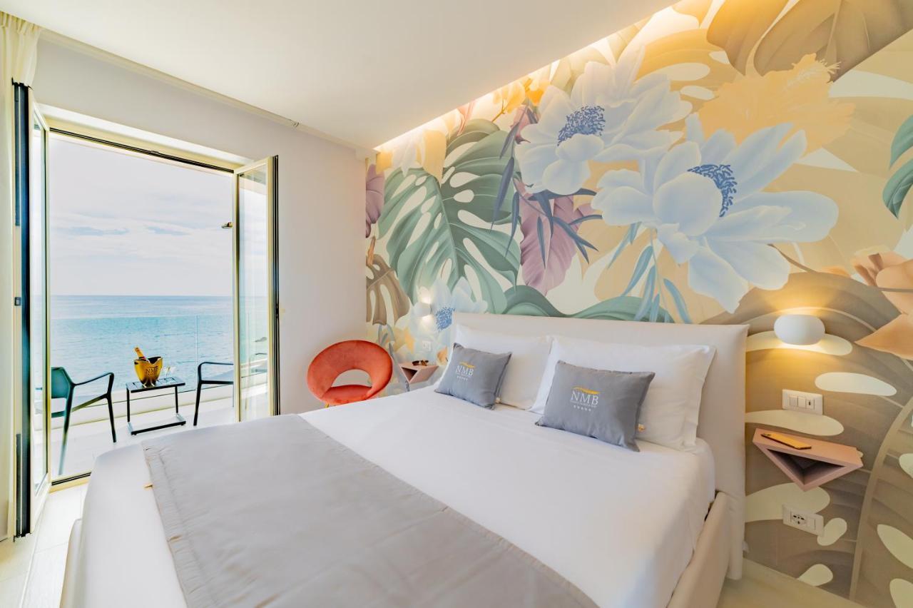 Bed and Breakfast Naxos Marina Bay Giardini Naxos Esterno foto