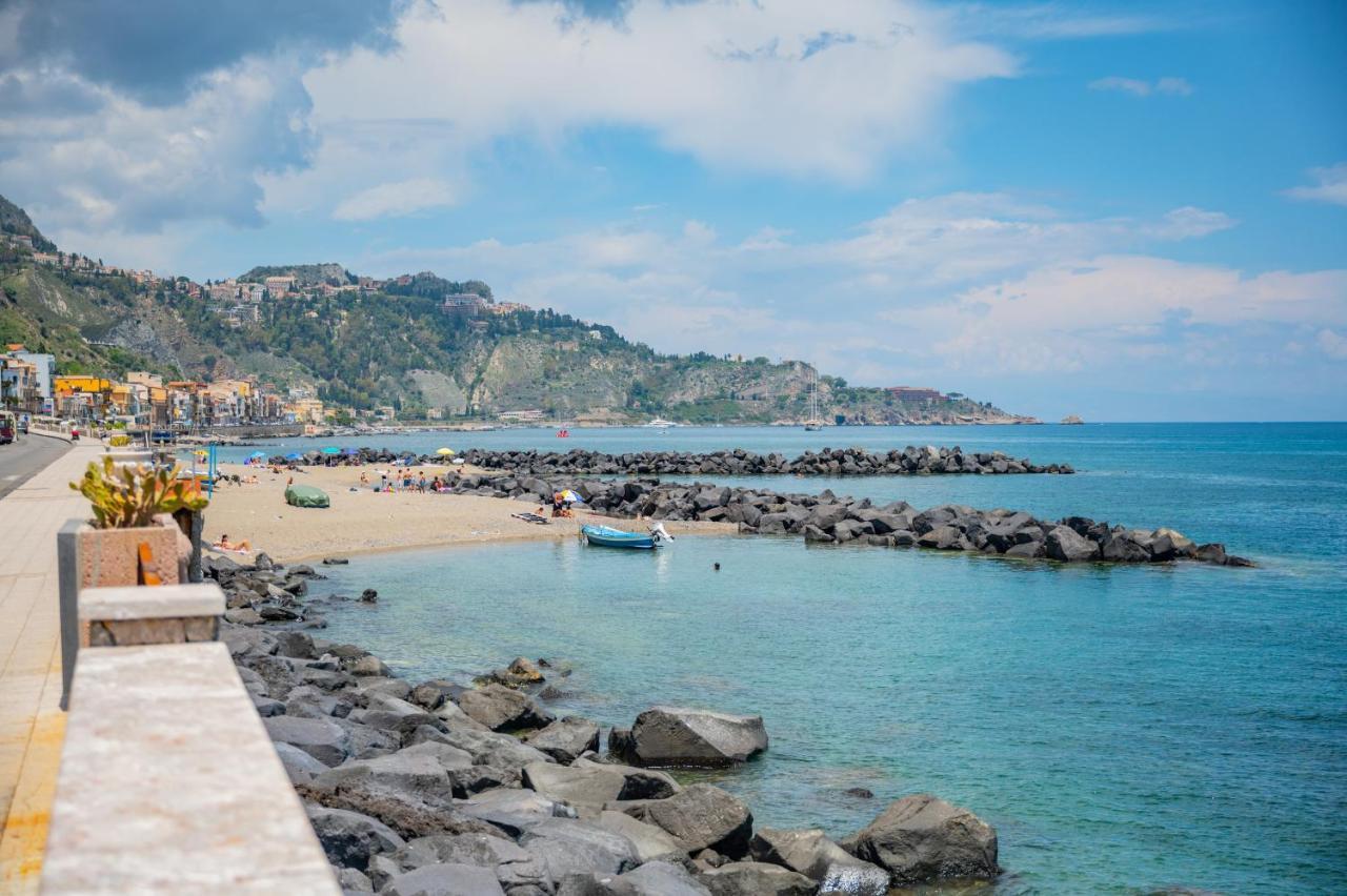 Bed and Breakfast Naxos Marina Bay Giardini Naxos Esterno foto