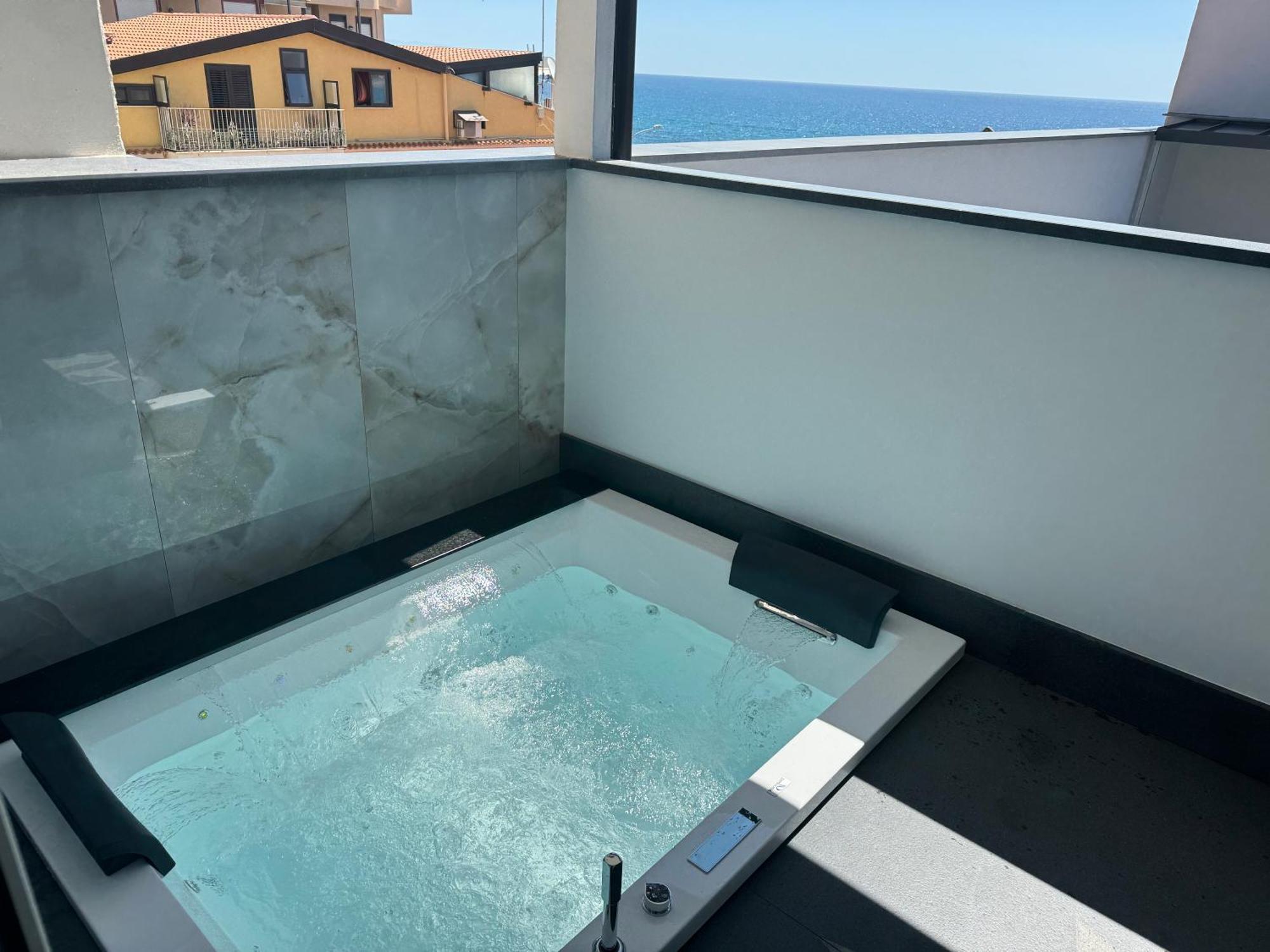 Bed and Breakfast Naxos Marina Bay Giardini Naxos Esterno foto